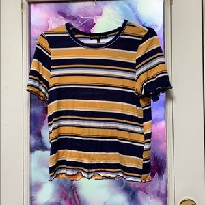 Thick striped short sleeve shirt